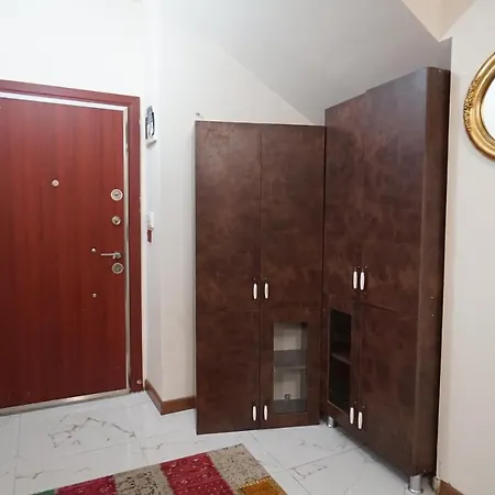 3+1 House With Garden In The New Building 아파트 *